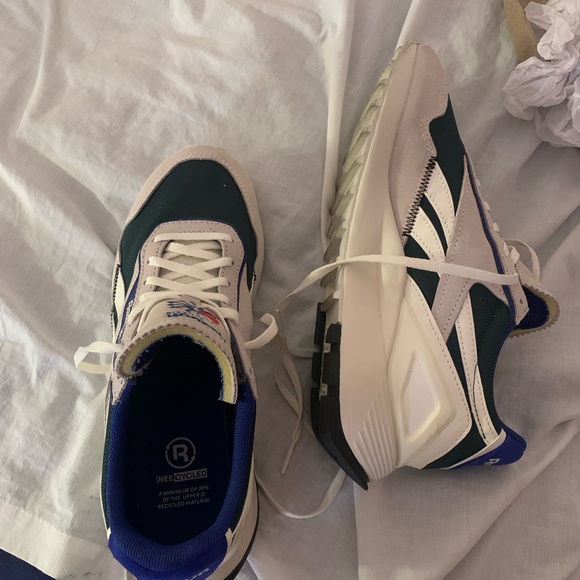 Reebok classic running shoes unisex USAsize6.5men 8womens - Picture 4 of 11